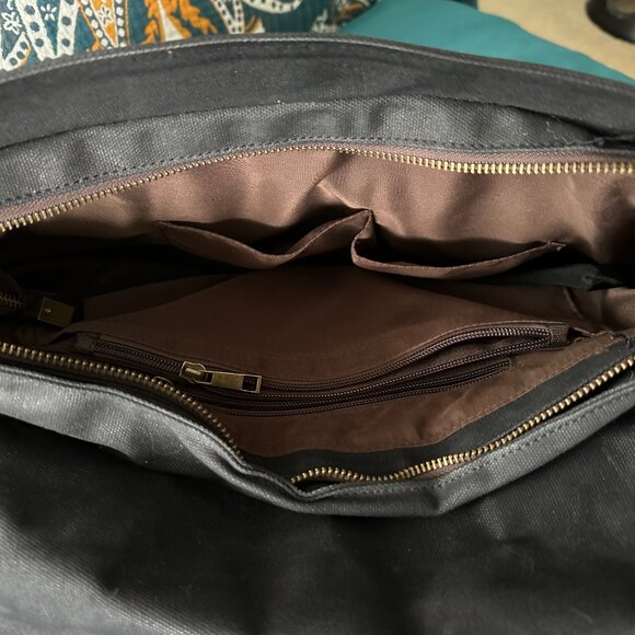 Eiken Shop Canvas Messenger Bag - Picture 3 of 3